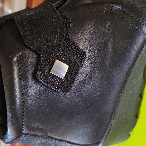 Hotter Tamara Black Leather Boots Made in England Women's Size 6.5 - Picture 3 of 10